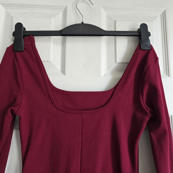 ๐Cefina Bodycon Dress in burgundy-maroon - Picture 5 of 8